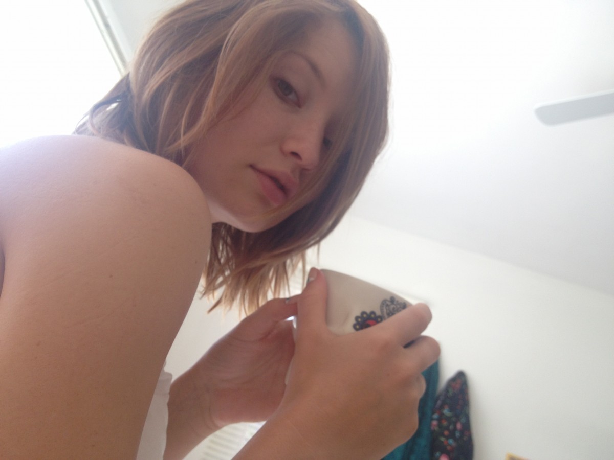 Leaked emily browning Photos