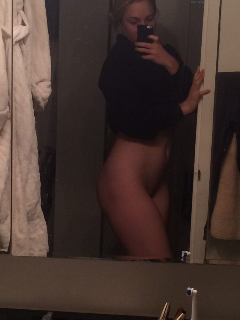 Mila Kunis Leaked 75 Photos ͡° ͜ʖ ͡° The Fappening Frappening