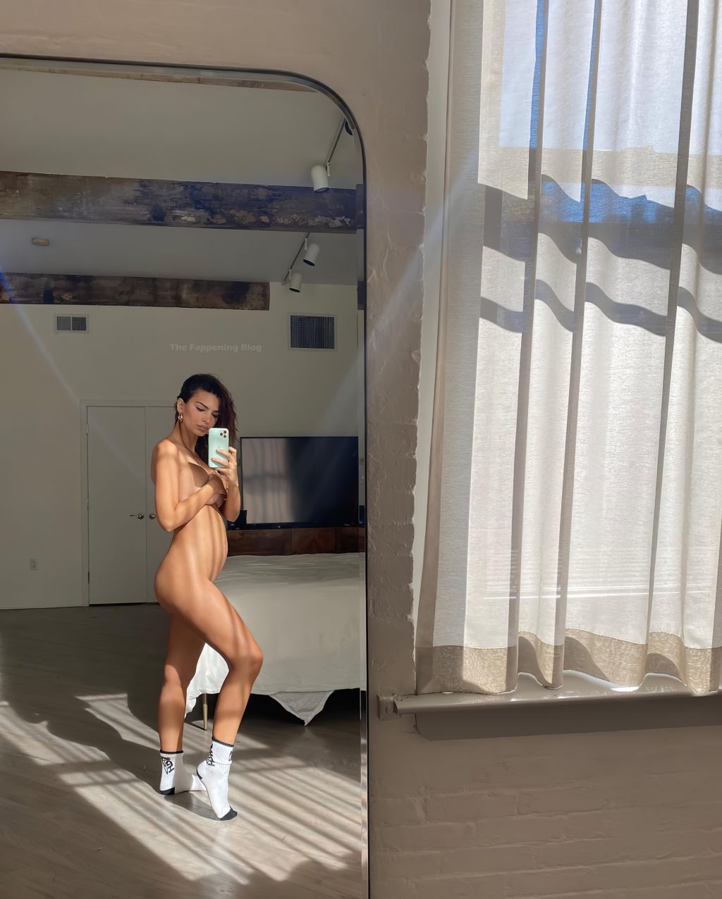 Emily Ratajkowski Nude Fappening