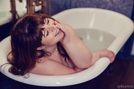 Bea York Nude Leaks OnlyFans Photo 15