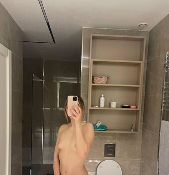 Emmabaily Nude Leaks OnlyFans Photo 4
